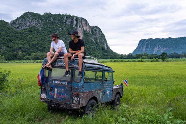 Alex-and-Nat-on-top-of-Oxford-in-Eastern-Thailand-