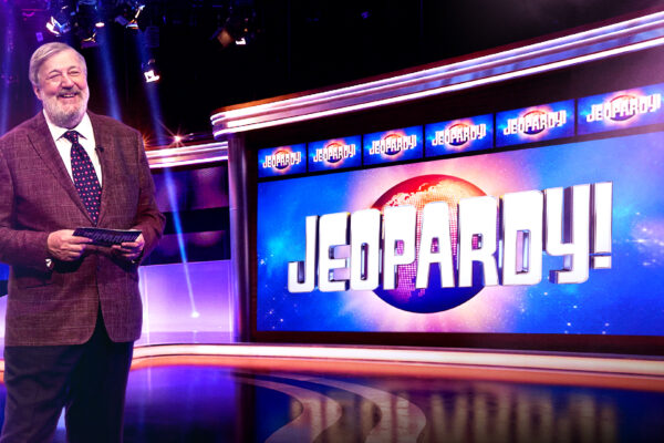 JEOPARDY_UK_S01_KeyArt_Primary_Widescreen_Horizontal_3840x2160_300ppi_Flattened_Rasterized_Texted_2023-1